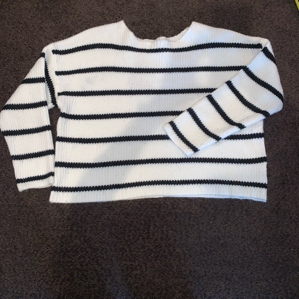 SHEIN White Crewneck Sweater with Black Stripes